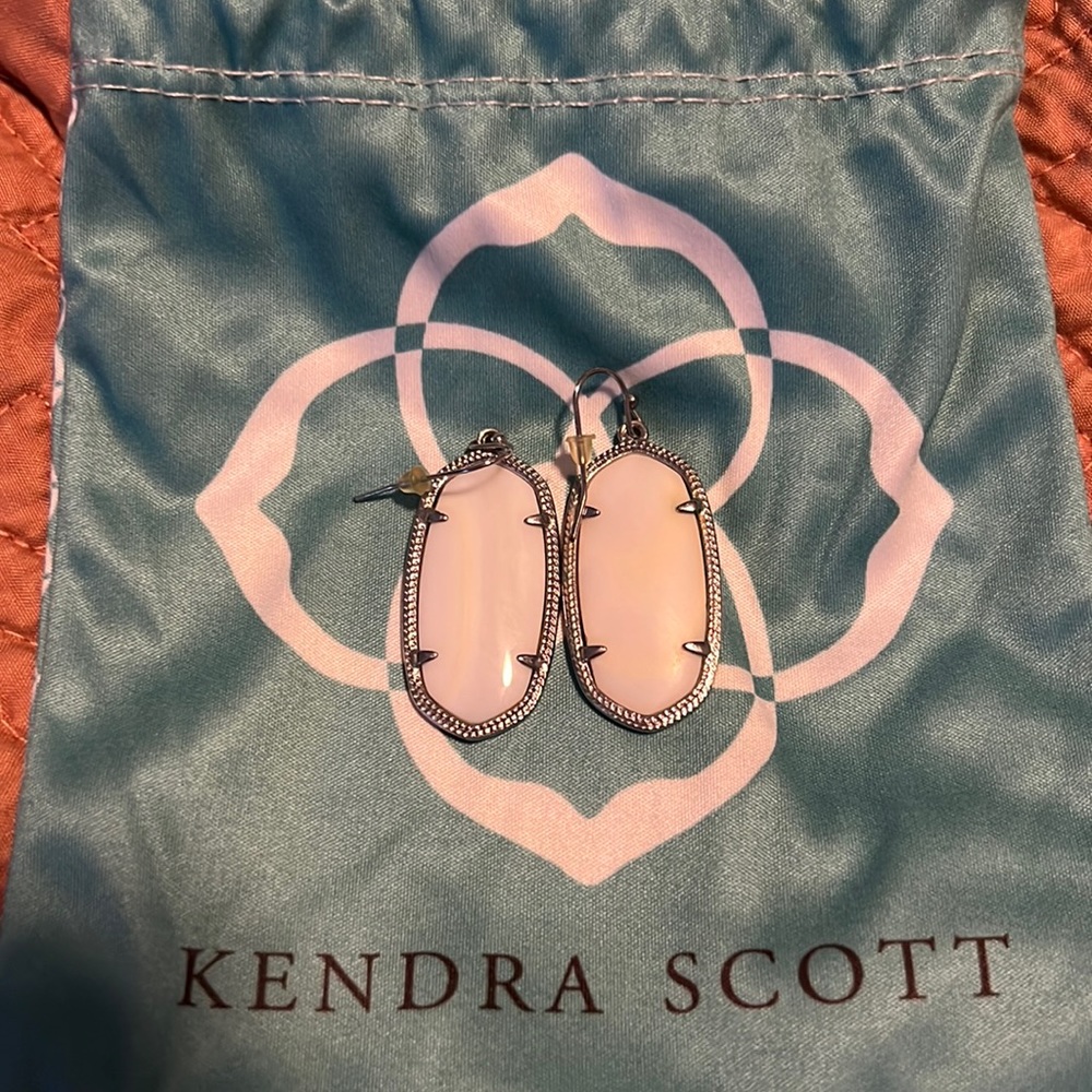 Kendra Scott Drop Earrings
